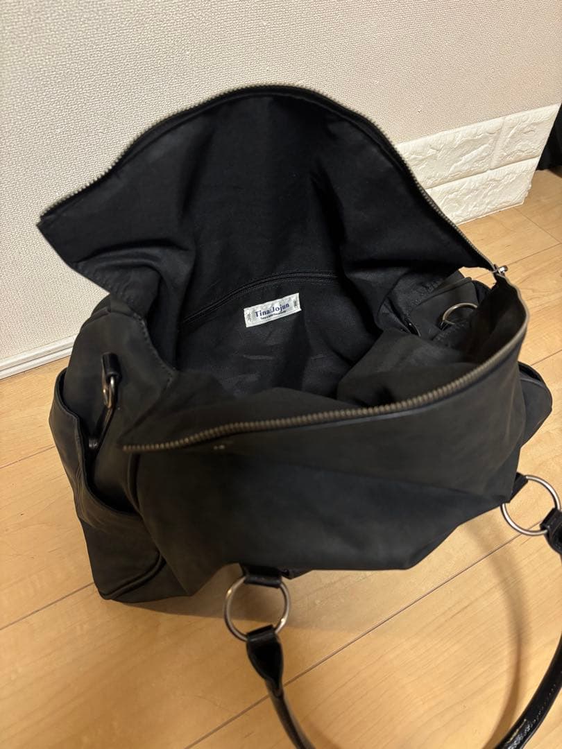 ばなな 　TINA：JOJUN ショルダー付き トラベルバッグ