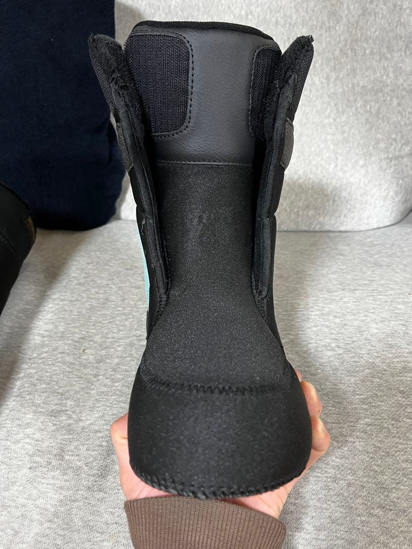 土日限定値下げ　K2 OVERDRAFTスノーボードブーツ BOA紐 26