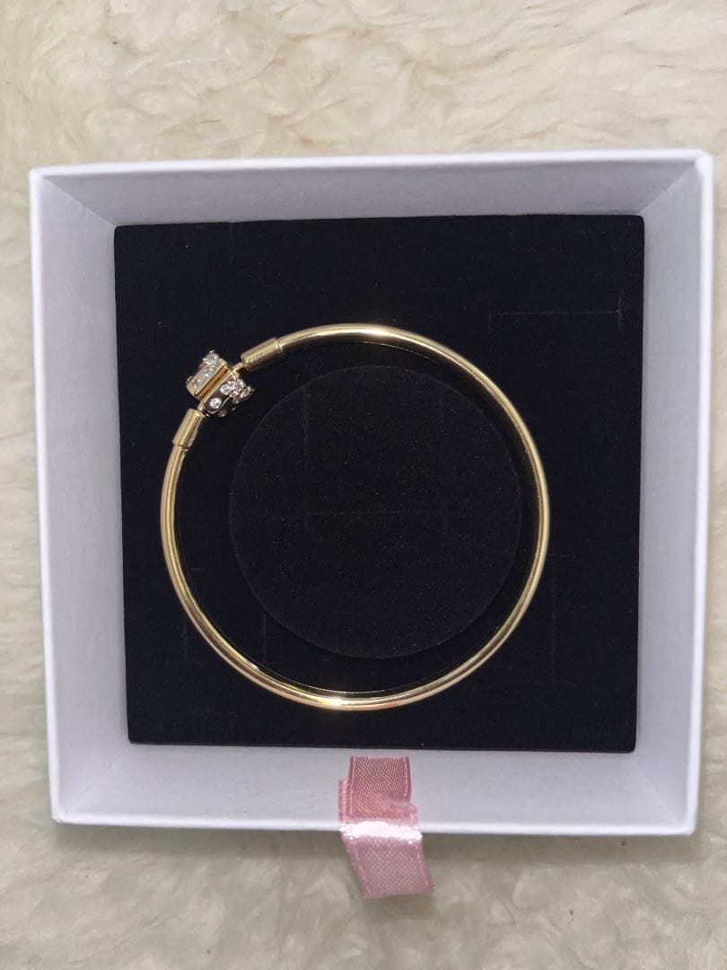 Pandora 14Kゴールドプレーティング バングル ノベルテ17cmパンドラ