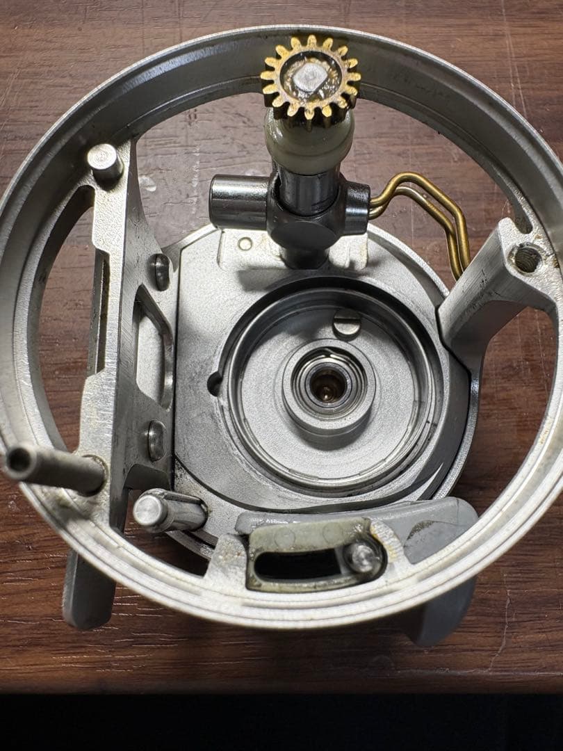 Abu モラム SX1601C 内部写真追加しました。