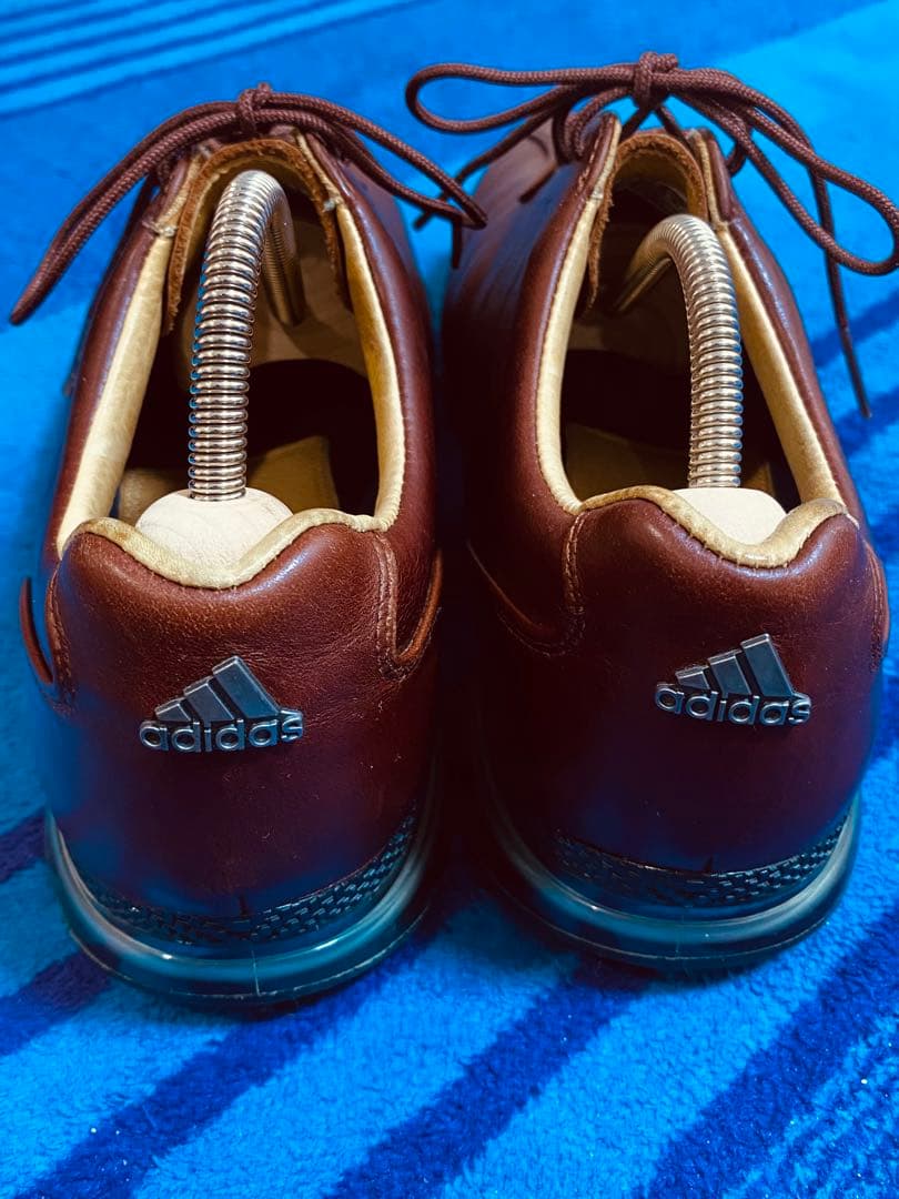 adidas ブラウン ゴルフシューズ
