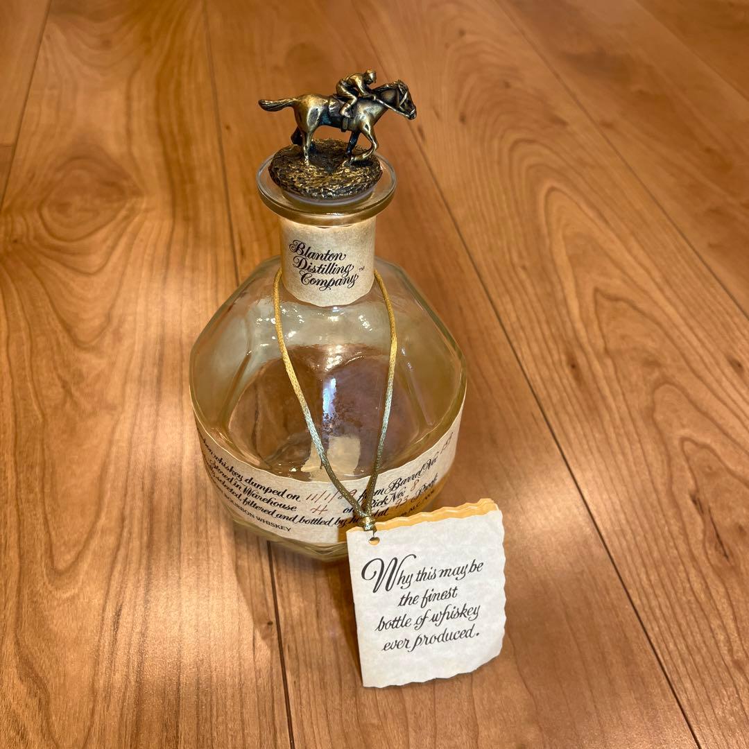 インテリア空瓶　ケンタッキーストレートバーボンウイスキー空瓶