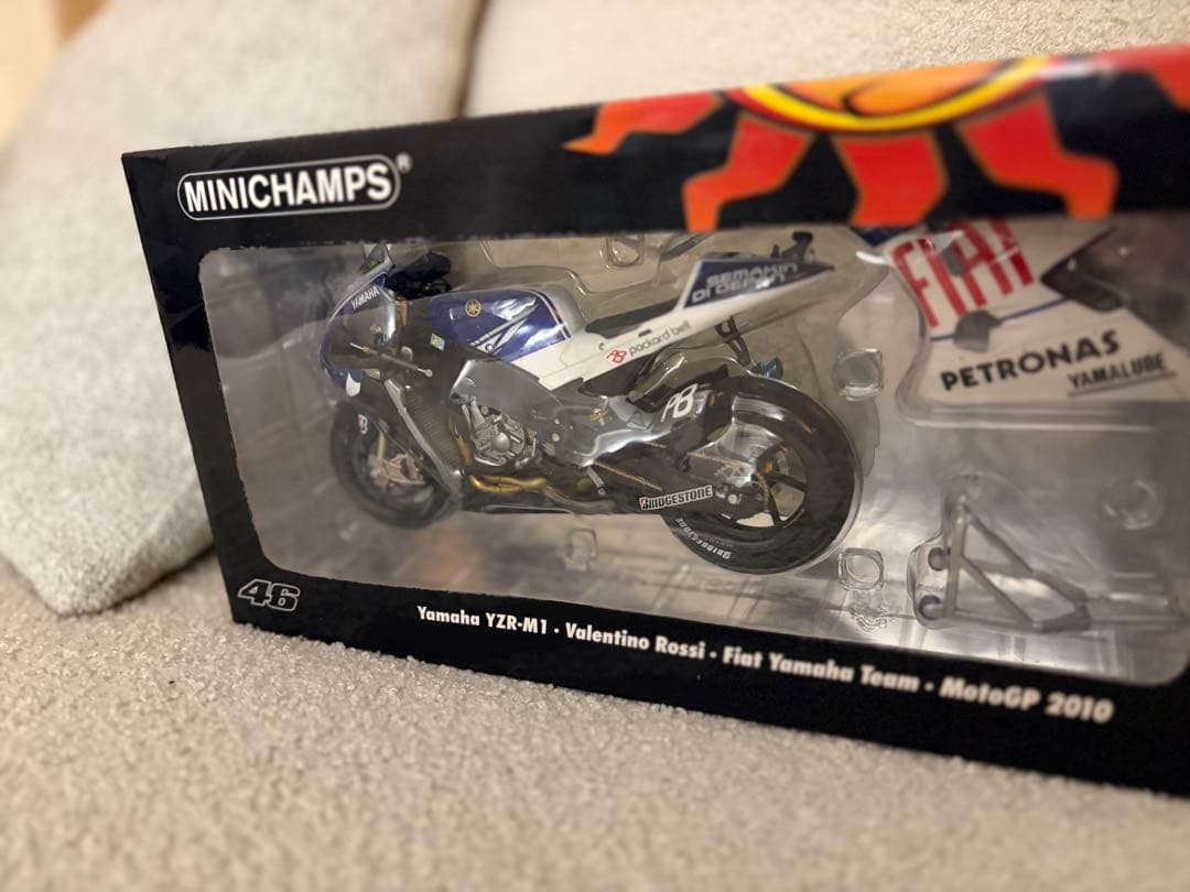 ヤマハ FIAT YZR-M1 バレンティーノ・ロッシ