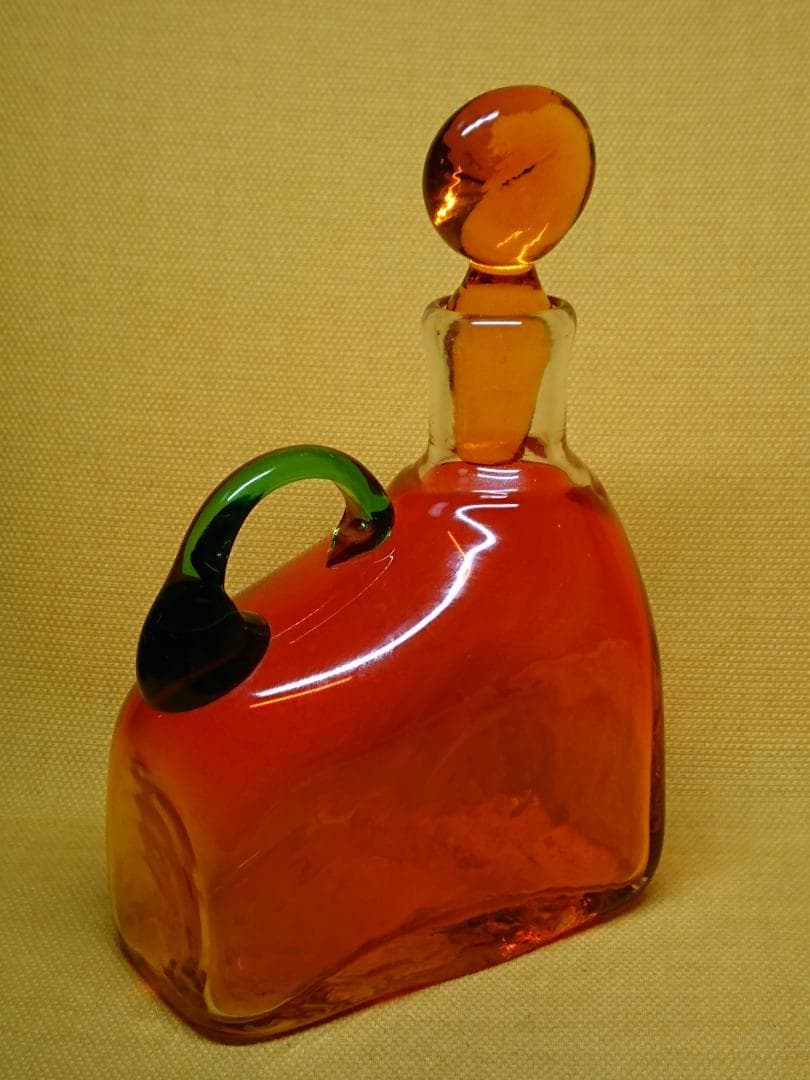 【美品】ガラス　オブジェ　置物　インテリア　工芸品　美術品　A3319