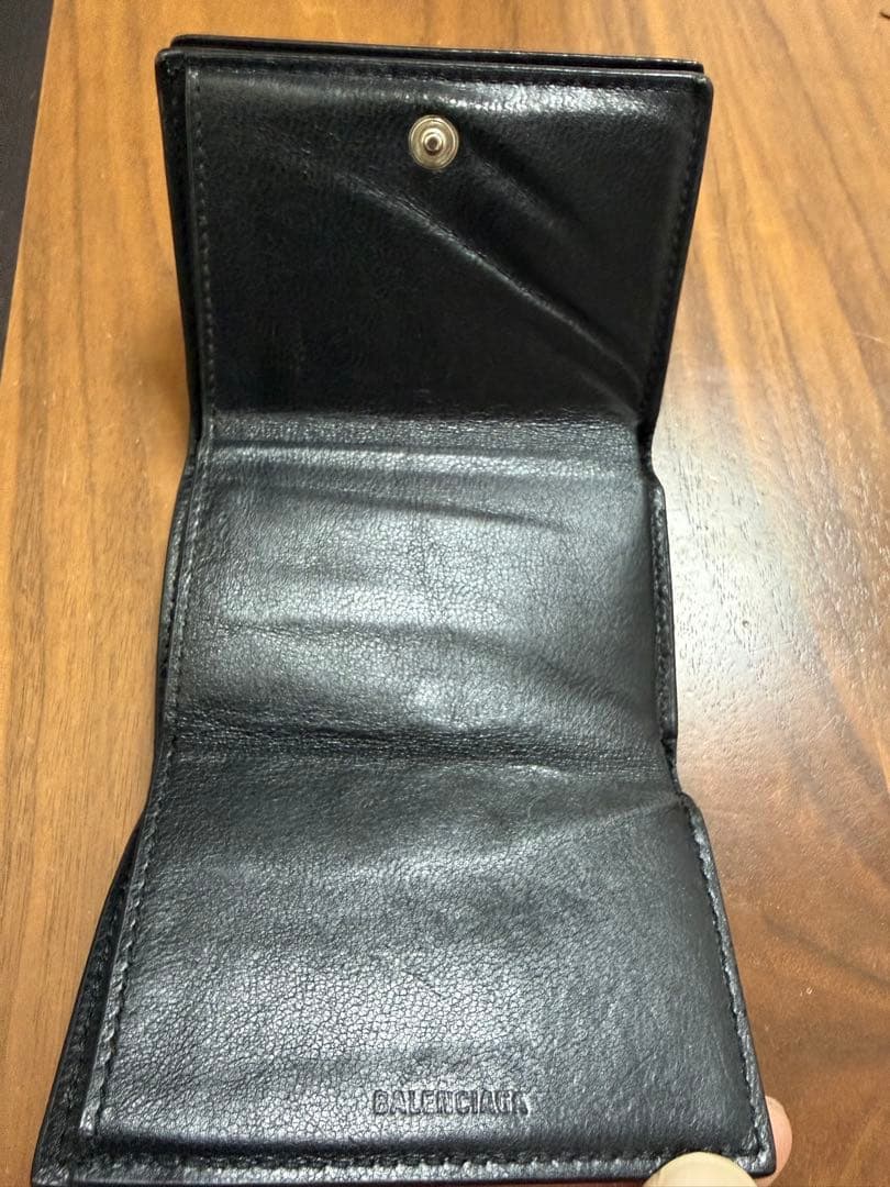 ⭐️さちゃ⭐️BALENCIAGA ブラックレザー 三つ折り財布
