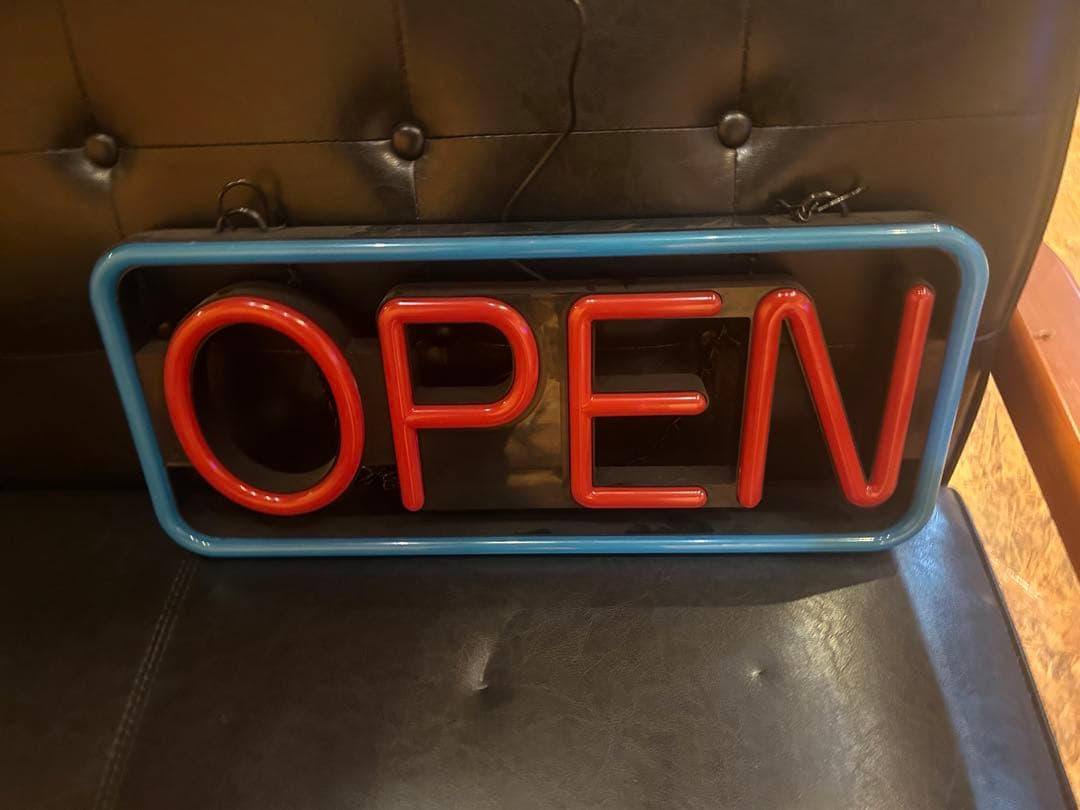 オープン　ネオン看板　アメリカン雑貨　送料込み
