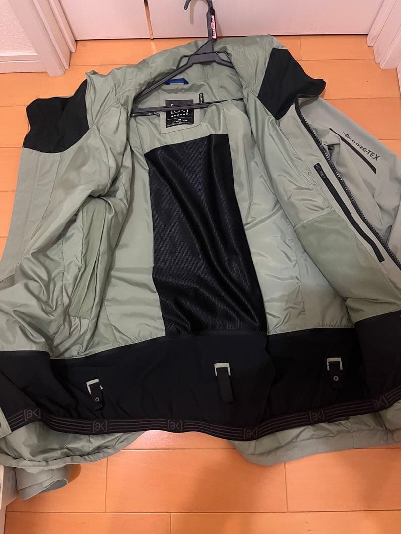 k*z様 BURTON AK CYCLIC GORE-TEX 2L JACKET