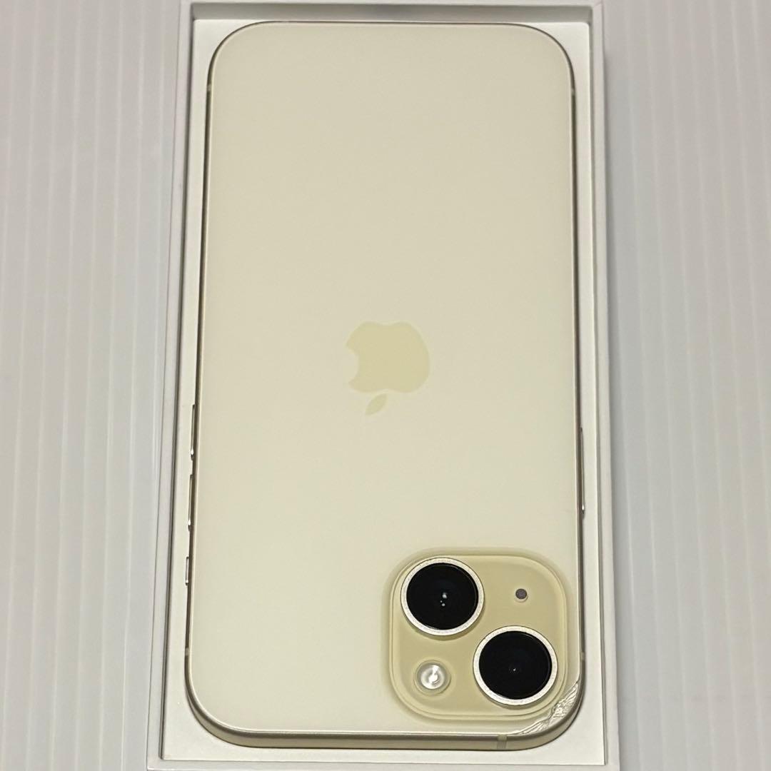 バッテリー最大容量84% iPhone15 128GB SIMフリー 本体