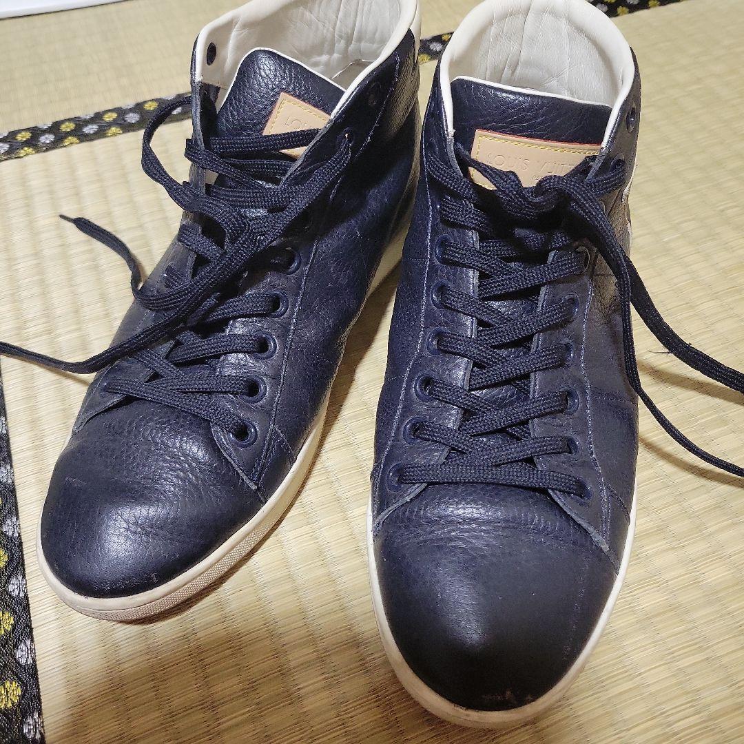 中古 LOUIS VUITTON スニーカー ハイカット LVロゴ