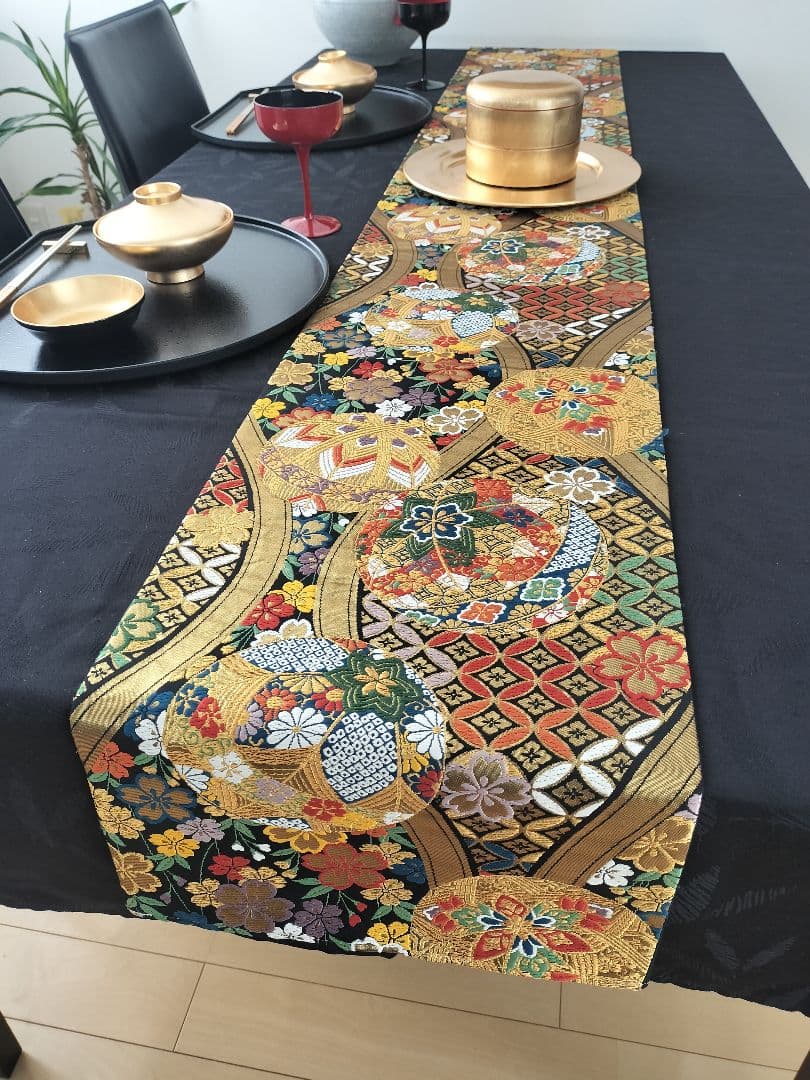 A943★逸品‼️豪華刺繍‼️ひな祭り‼️袋帯正絹テーブルランナー2m13cm
