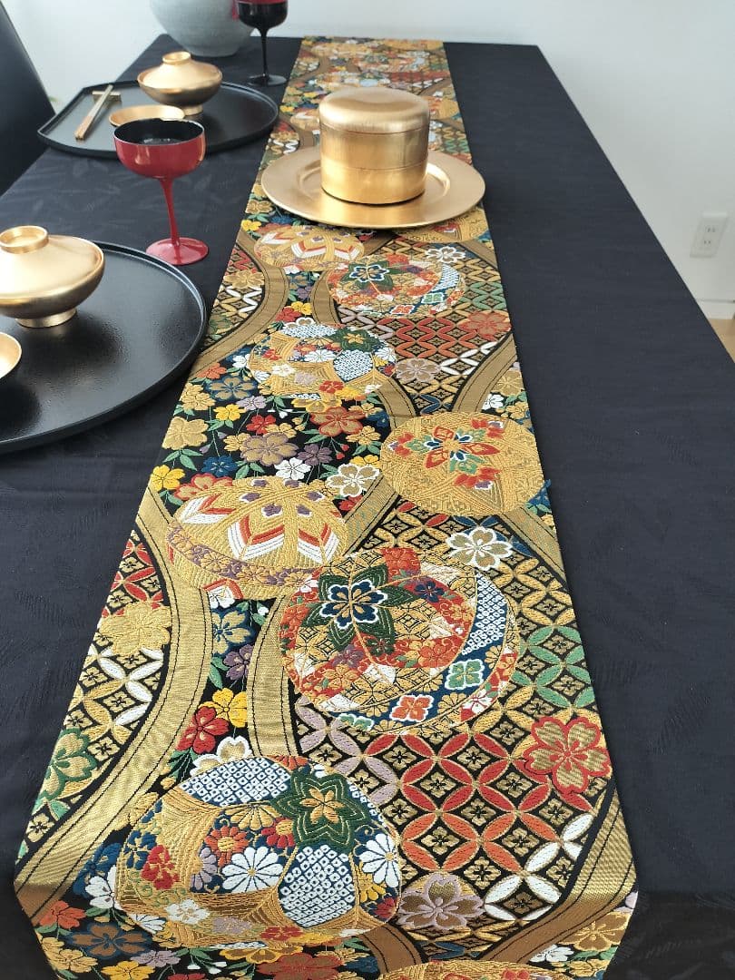 A943★逸品‼️豪華刺繍‼️ひな祭り‼️袋帯正絹テーブルランナー2m13cm