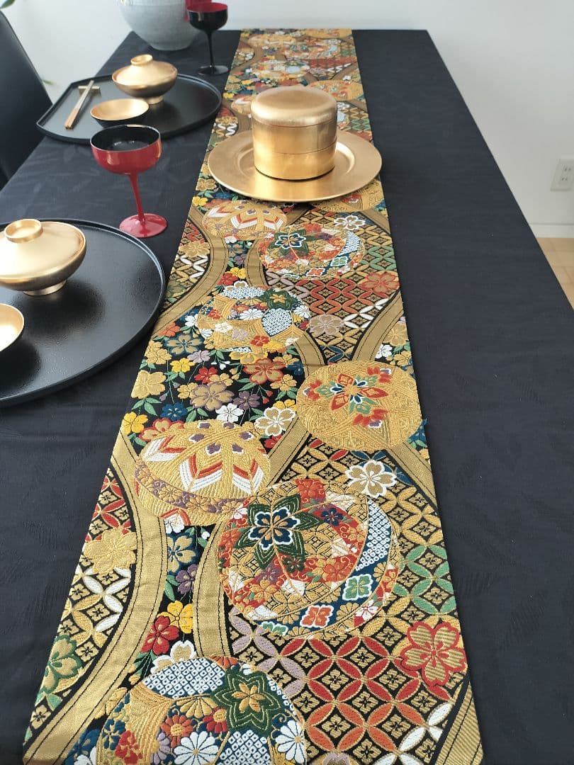 A943★逸品‼️豪華刺繍‼️ひな祭り‼️袋帯正絹テーブルランナー2m13cm