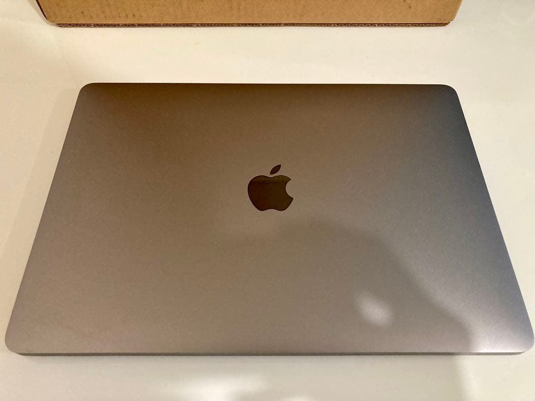 MacBook Pro 13インチ　corei5 2020 8GB 512GB