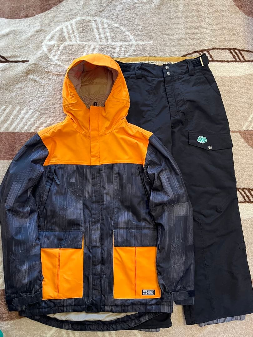 686 スノーボードウェア　上下セット M