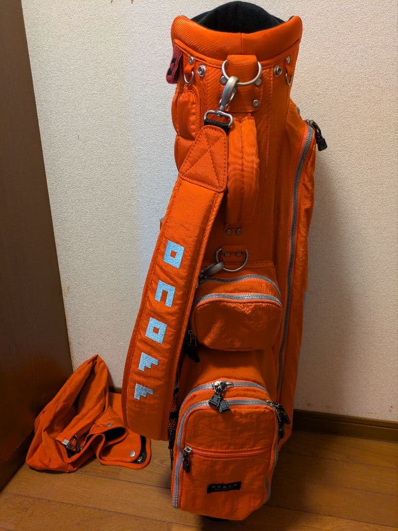 廃盤人気商品　オノフ キャディバッグ オレンジ色