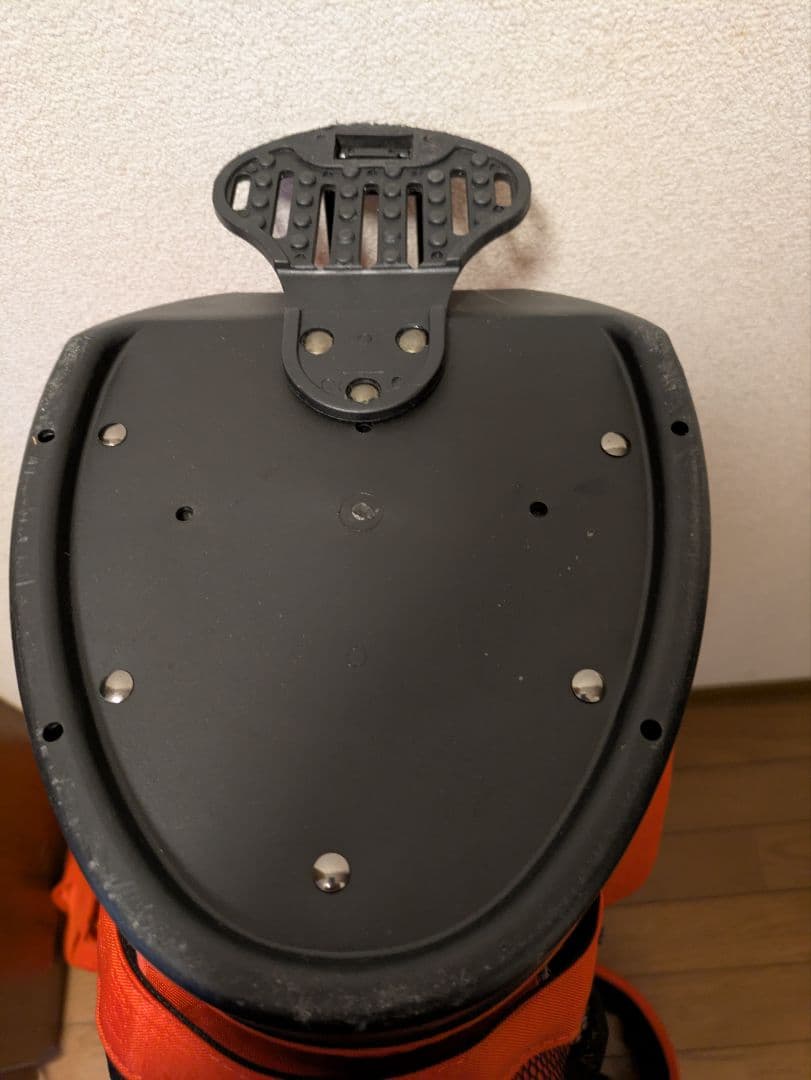 廃盤人気商品　オノフ キャディバッグ オレンジ色