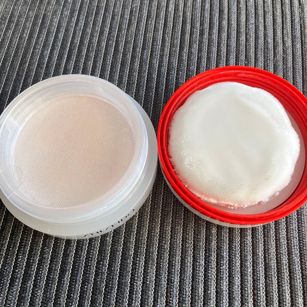 SHISEIDO REVITALESSENCE SKIN GLOW セット