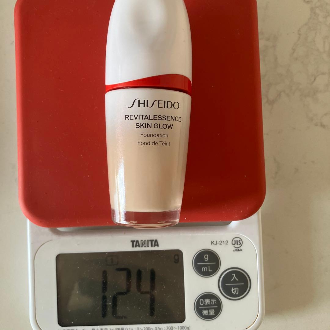 SHISEIDO REVITALESSENCE SKIN GLOW セット