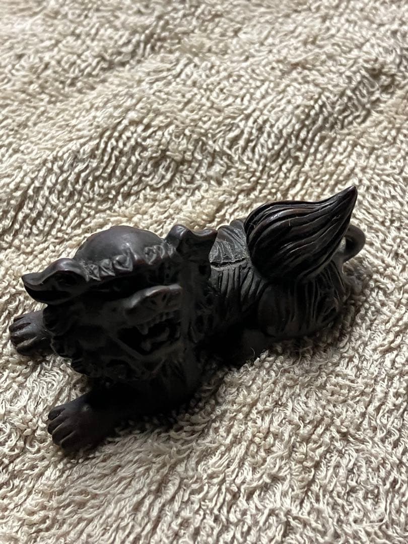 根付け　作者不明　刻印あり　獅子型　彫刻 約10cm