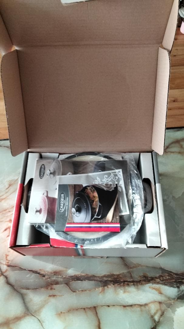 再値下げ　新品未使用　CHASSEUR サブライム 両手鍋　CH472015GY