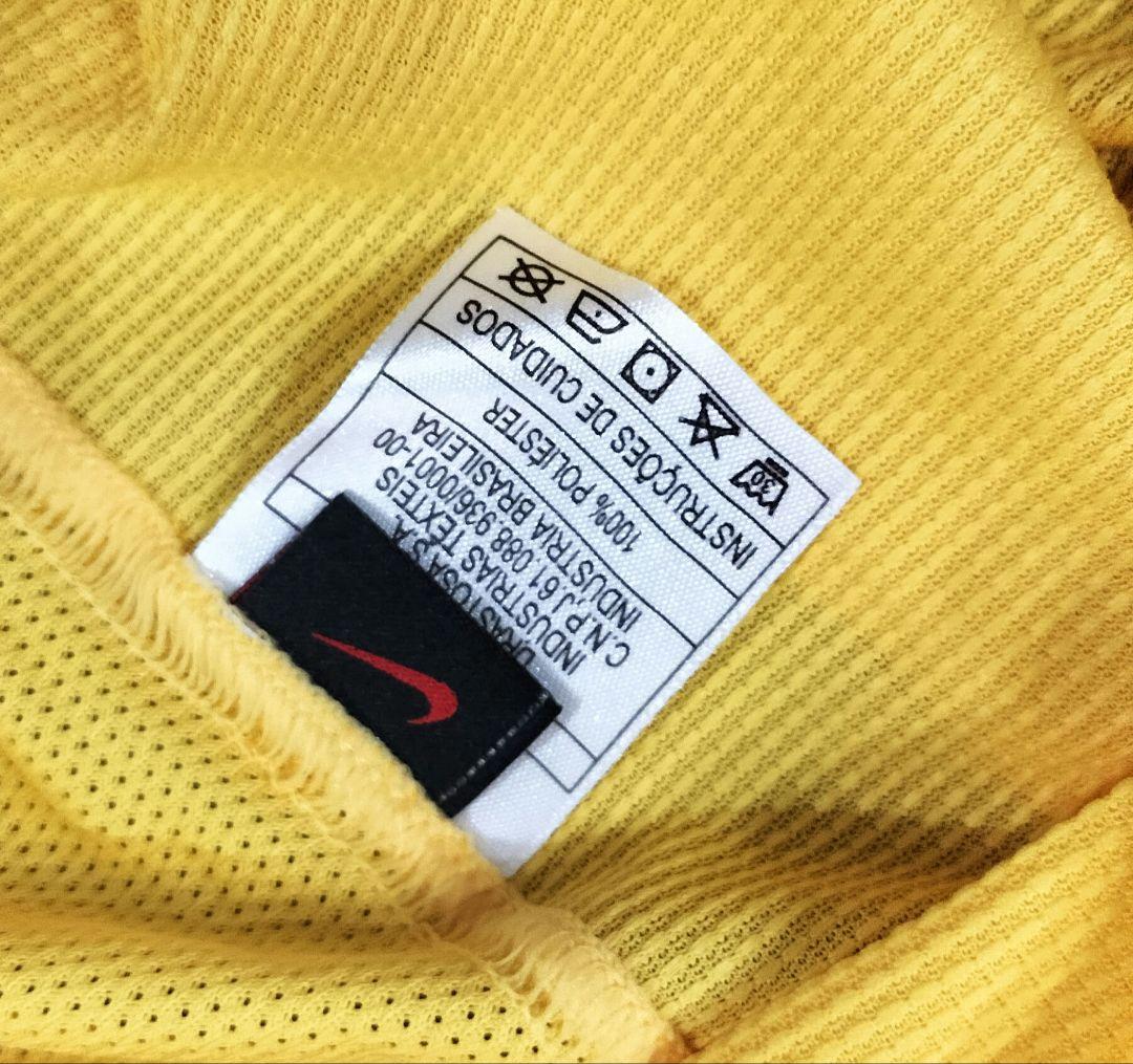 サッカー　ユニフォーム　ブラジル　KAKÁ 8番 ロナウド9番　ナイキ