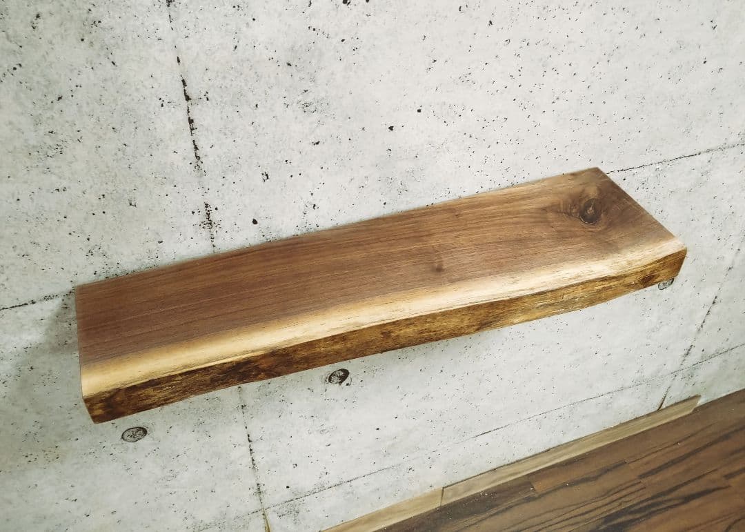 ウォールナット無垢一枚板　フローティングボード