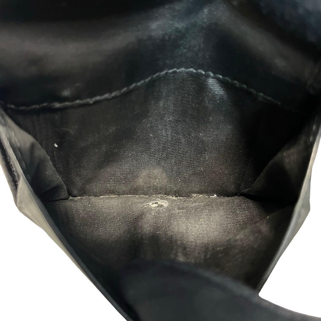 レア✨ミュウミュウ 二つ折り財布 ロゴ ビジュー マテラッセ レザー 黒