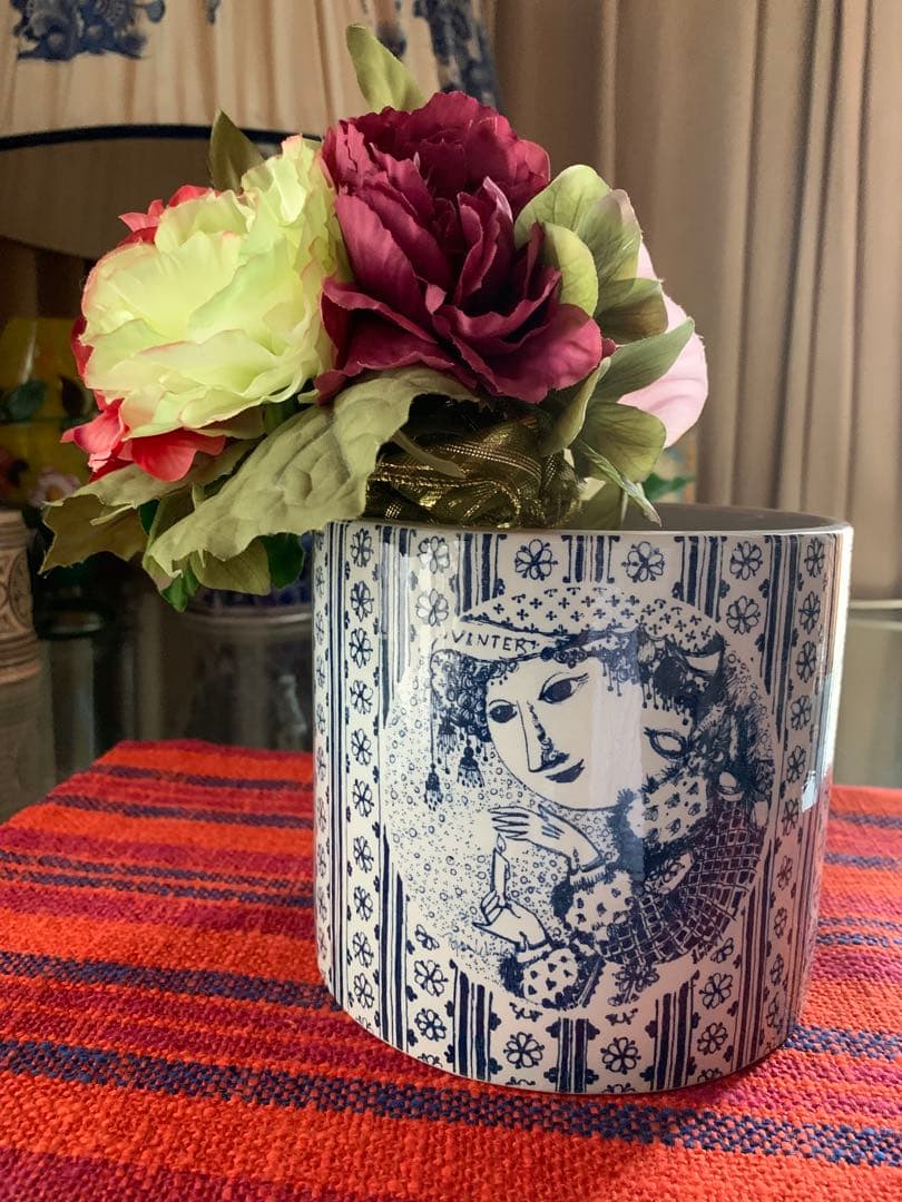 ビヨンヴィンブラッド　可愛い！ビンテージ・ニモール窯少女絵柄フラワーポット大です