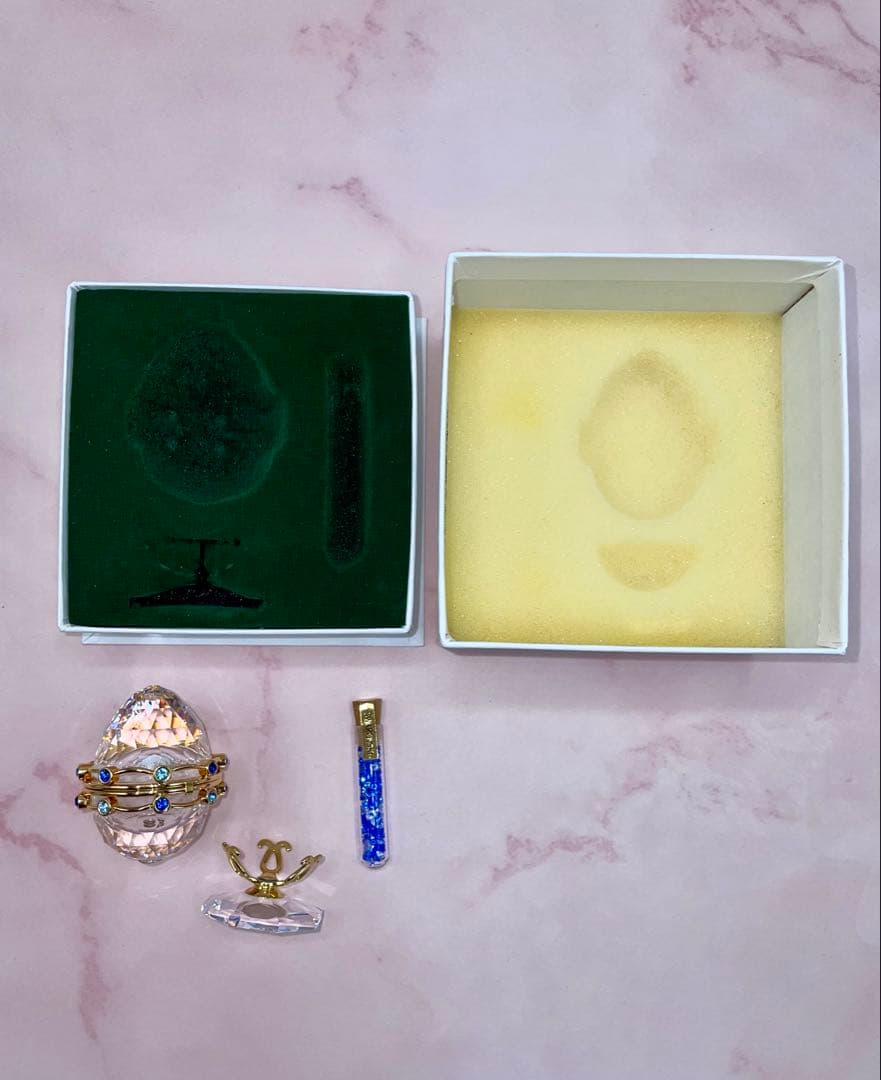 スワロフスキー　エッグアートジュエリーボックス