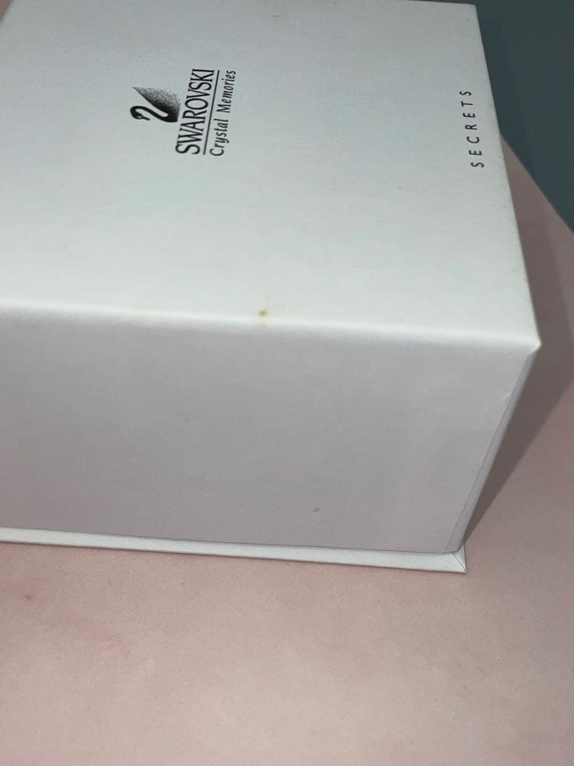 スワロフスキー　エッグアートジュエリーボックス