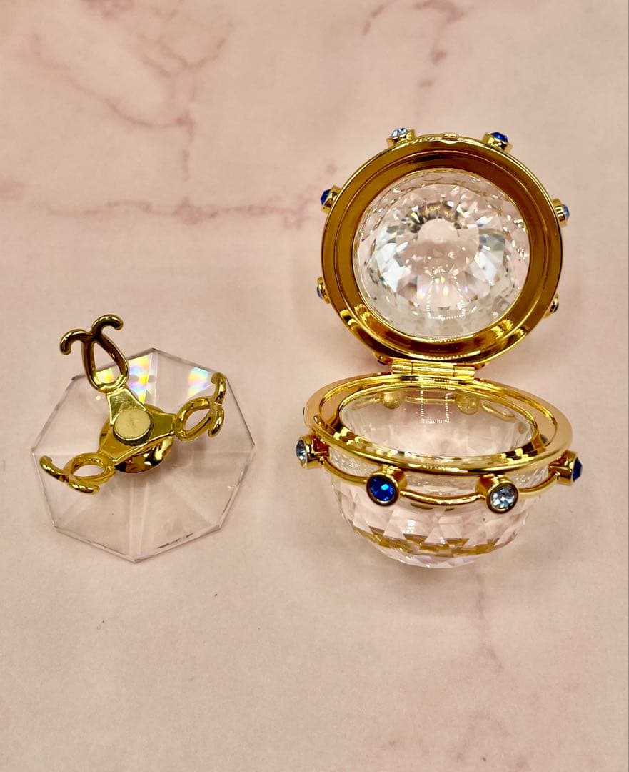 スワロフスキー　エッグアートジュエリーボックス