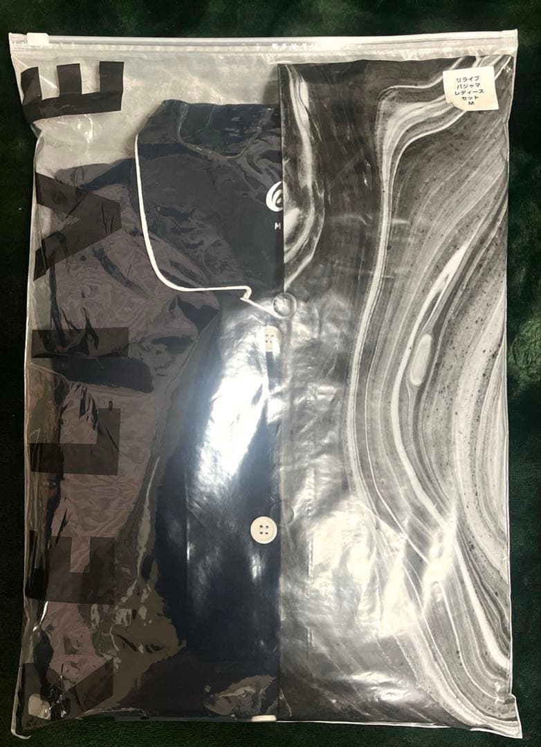 新品未使用　リライブ　パジャマ　上下セット　Mサイズ　ネイビー　正規品