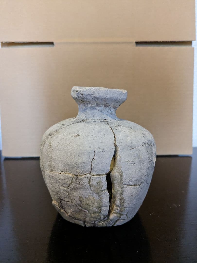 鎌倉時代の古瀬戸破れ壺