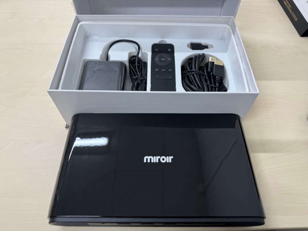 値下げ・新品未使用プロジェクター Miroir Ultra Pro M631
