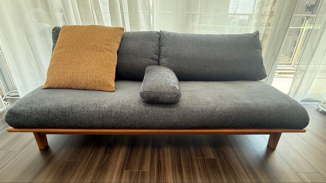 LC034-3Mソファ＋クッション／ナガノインテリア