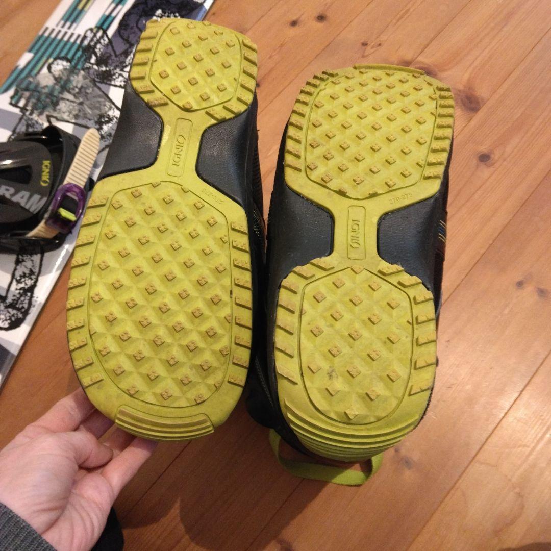 よ*の様 IGNO GRAVIS ROCKER スノーボードとブーツセット