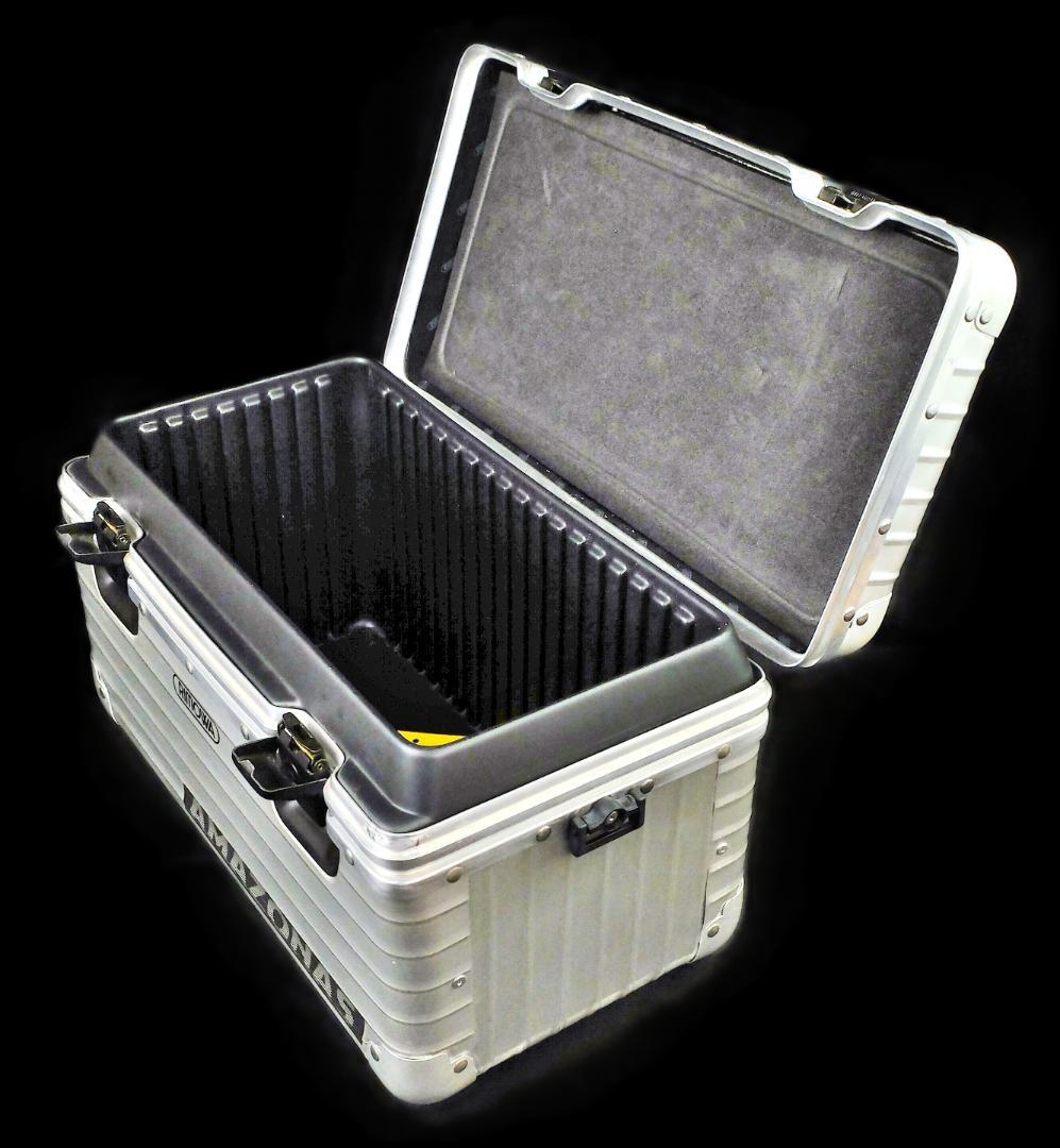 リモワ『AMAZONAS』Nr.269 コンパクトALUレポーターケース 鍵付