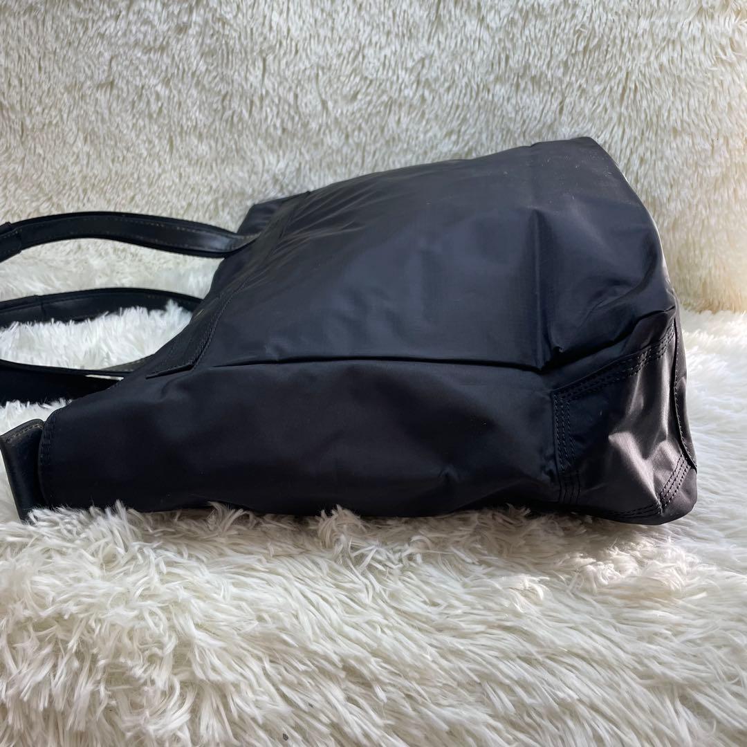 【大容量】ディーゼル トートバッグ A4収納可 ナイロン ブラック 通勤 通学