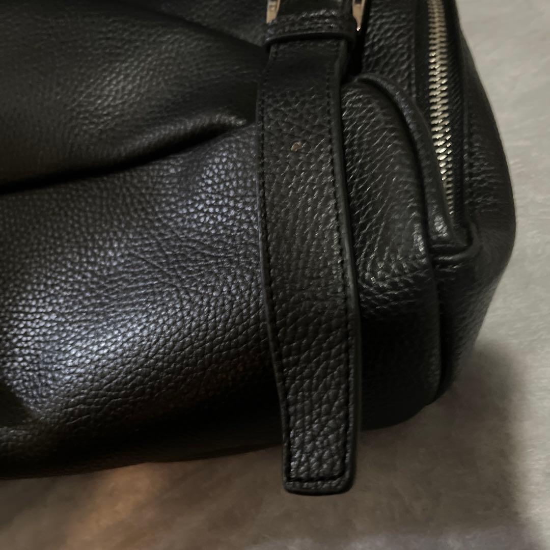 ヴィヴィアン　レザー　リュック