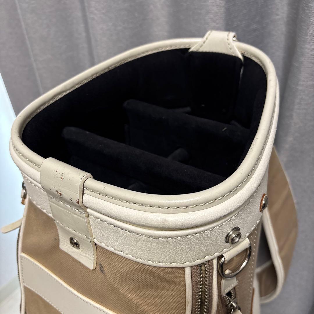 ゴルフバッグ・キャディバッグ ベージュ