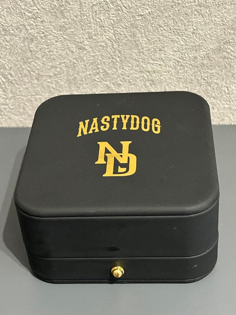 ナスティードッグ　ブレスレット