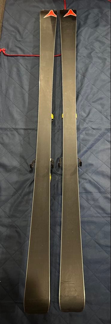 Atomic redster GS スキー板 R18.4m 179cm