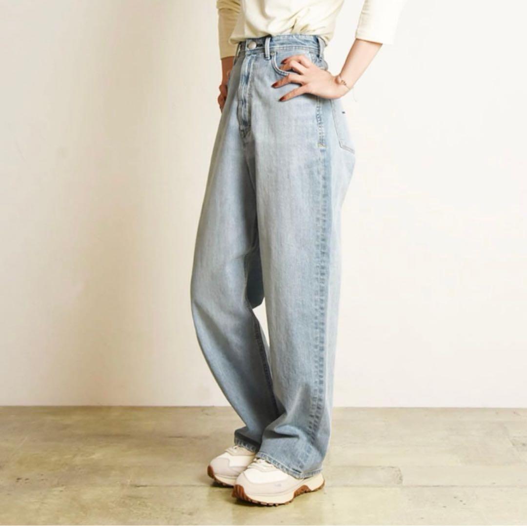 【極美品】 YANUK JOAN ジョーン ルーズストレート 24 ライトブルー