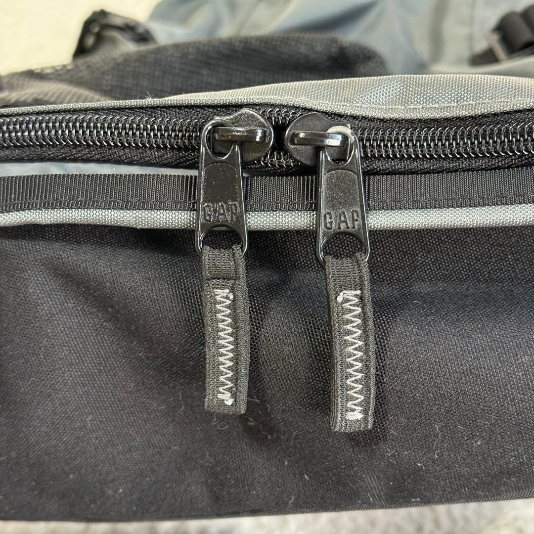 GAP y2k スリングショルダーバッグ グレー 00s