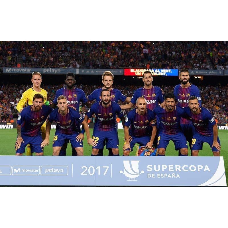 専用になります【入手困難】バルセロナ 2017 テロ犠牲者追悼ユニホーム ナイキ