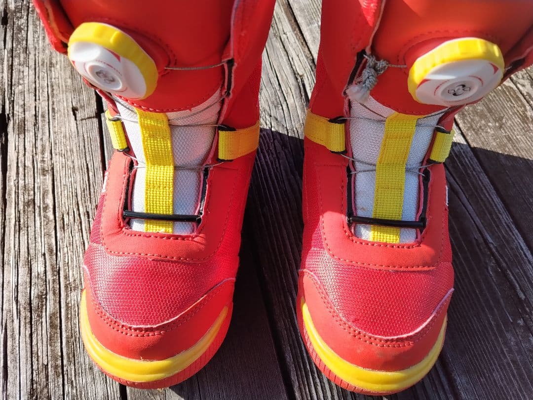 子供用 スノーボード 3点セット CSB 88 バートンビン BOAブーツ 18