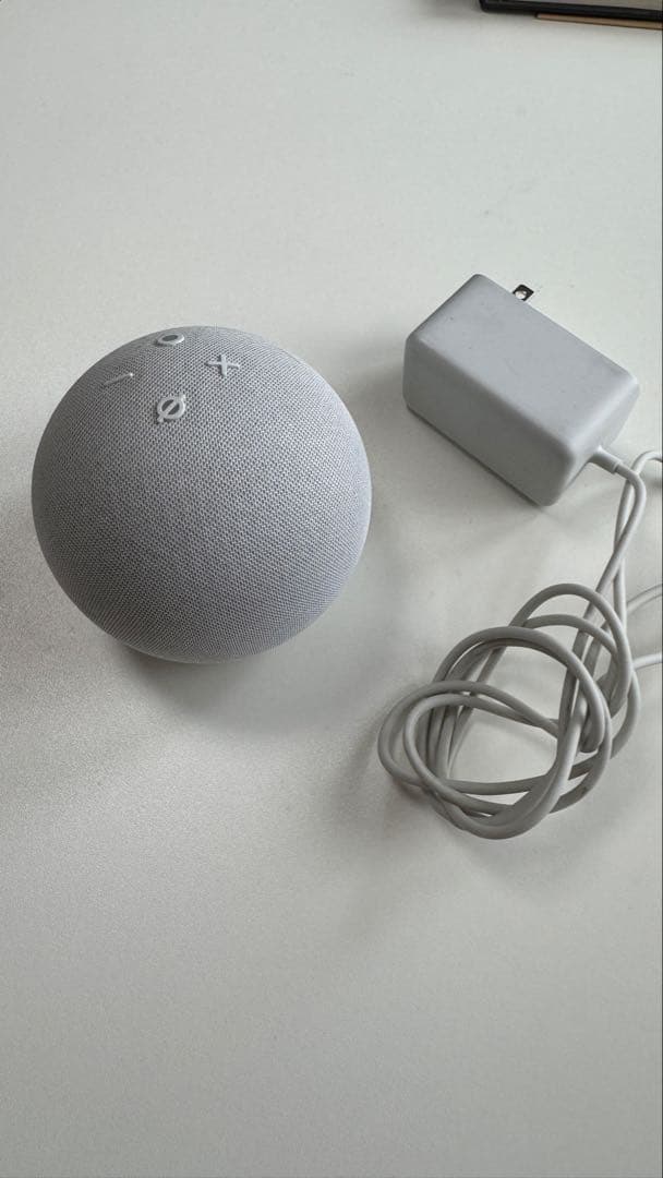 【時計付きスマートスピーカー with Alexa】本体 ACアダプター付き