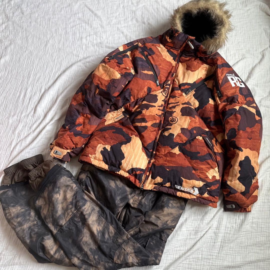極美品☆ AG バートン アナログ カモフラ スノーボード ウェア セット