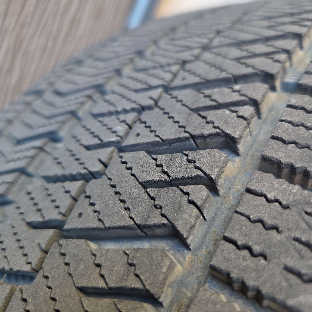 【虎狩り】30系アルファード スタッドレス ホイール付4本 BLIZZAK