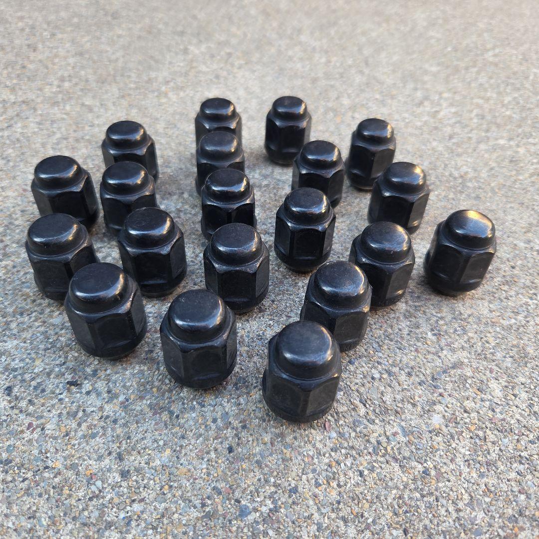 【虎狩り】30系アルファード スタッドレス ホイール付4本 BLIZZAK